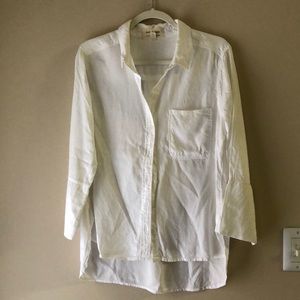 Casual white comfortable shirt.